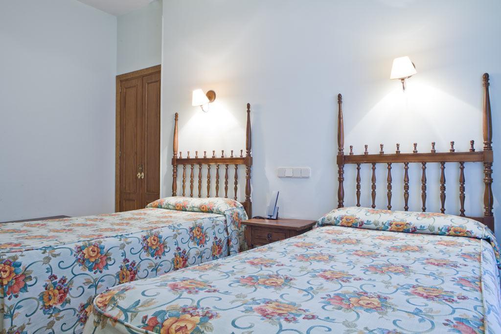 Hotel Rey Nino Ávila Eksteriør bilde