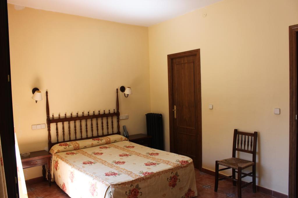 Hotel Rey Nino Ávila Eksteriør bilde